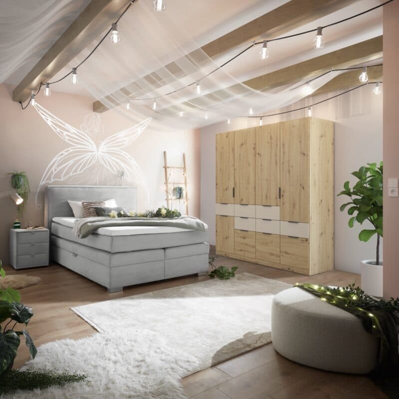 Trendstore Raas Drehtürenschrank in Eiche Artisan Nachbildung mit Absetzung in Dekor Champagner - Breite 181 cm - Wohnbeispiel