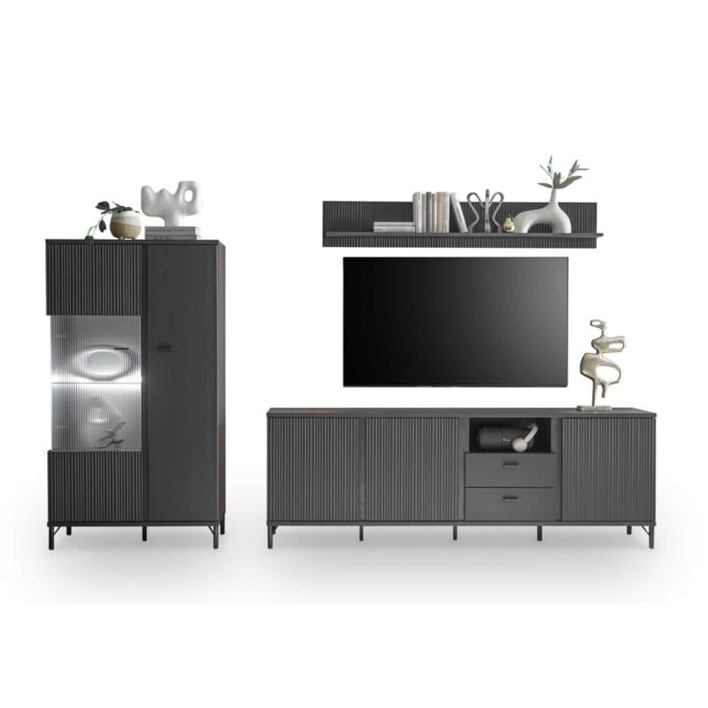 Trendstore Waiola Wohnwand 3-teilig bestehend aus Vitrine 2-türig, TV-Sideboard und Wandboard - Frontansicht mit Beleuchtung